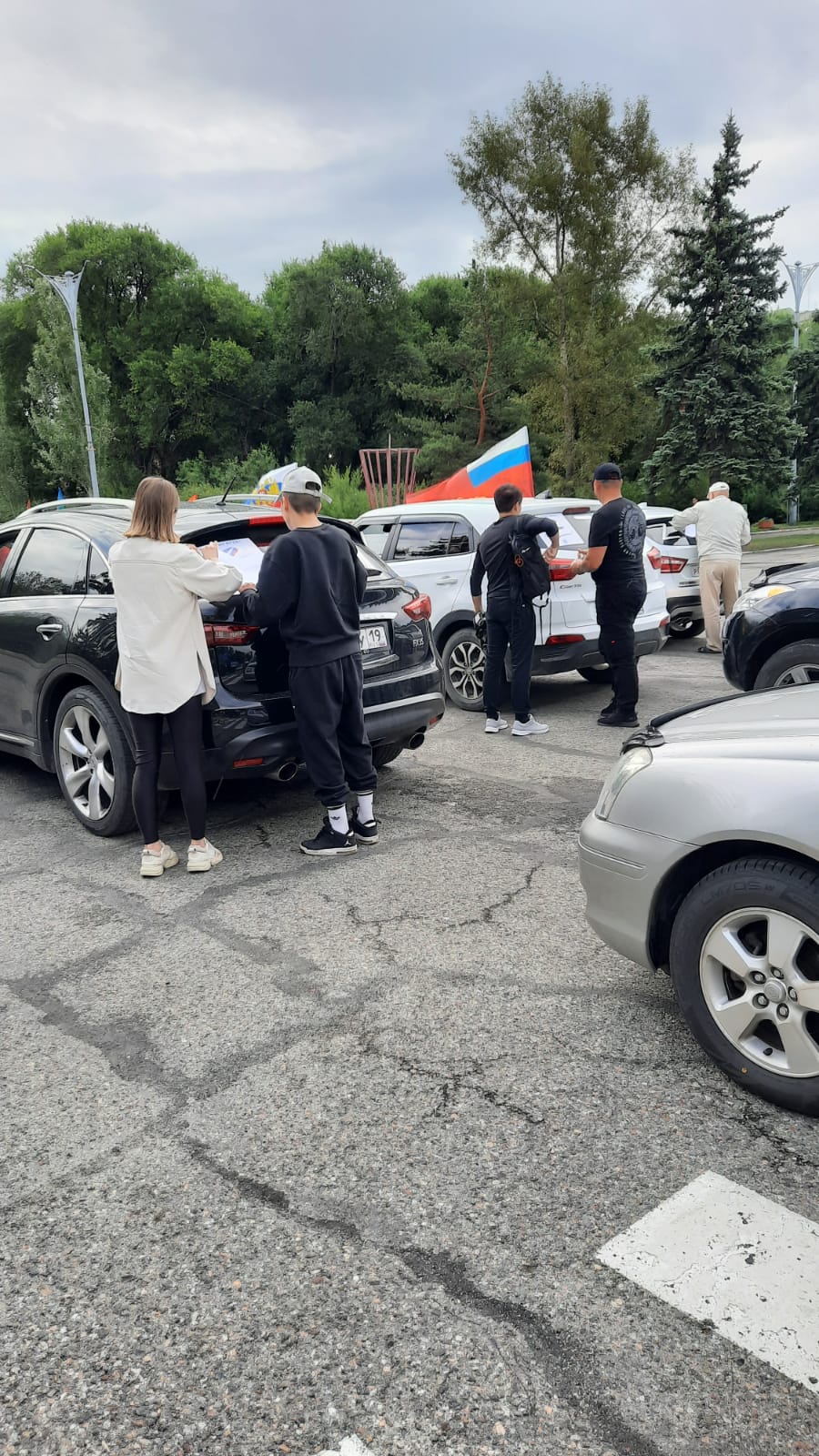 Автопробег в поддержку спецоперации стартовал в Абакане | 23.07.2022 |  Абакан - БезФормата