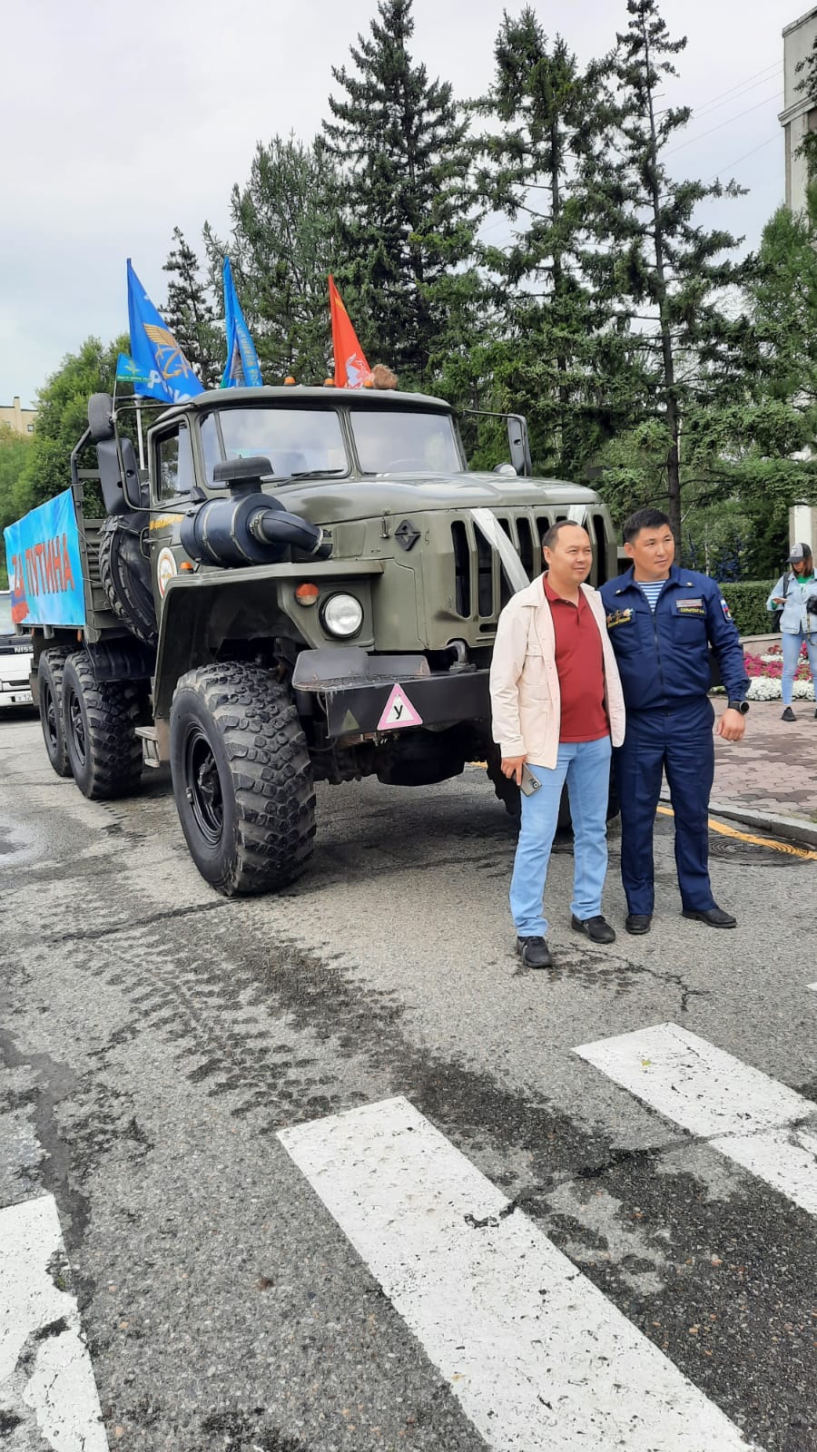 Автопробег в поддержку спецоперации стартовал в Абакане | 23.07.2022 |  Абакан - БезФормата