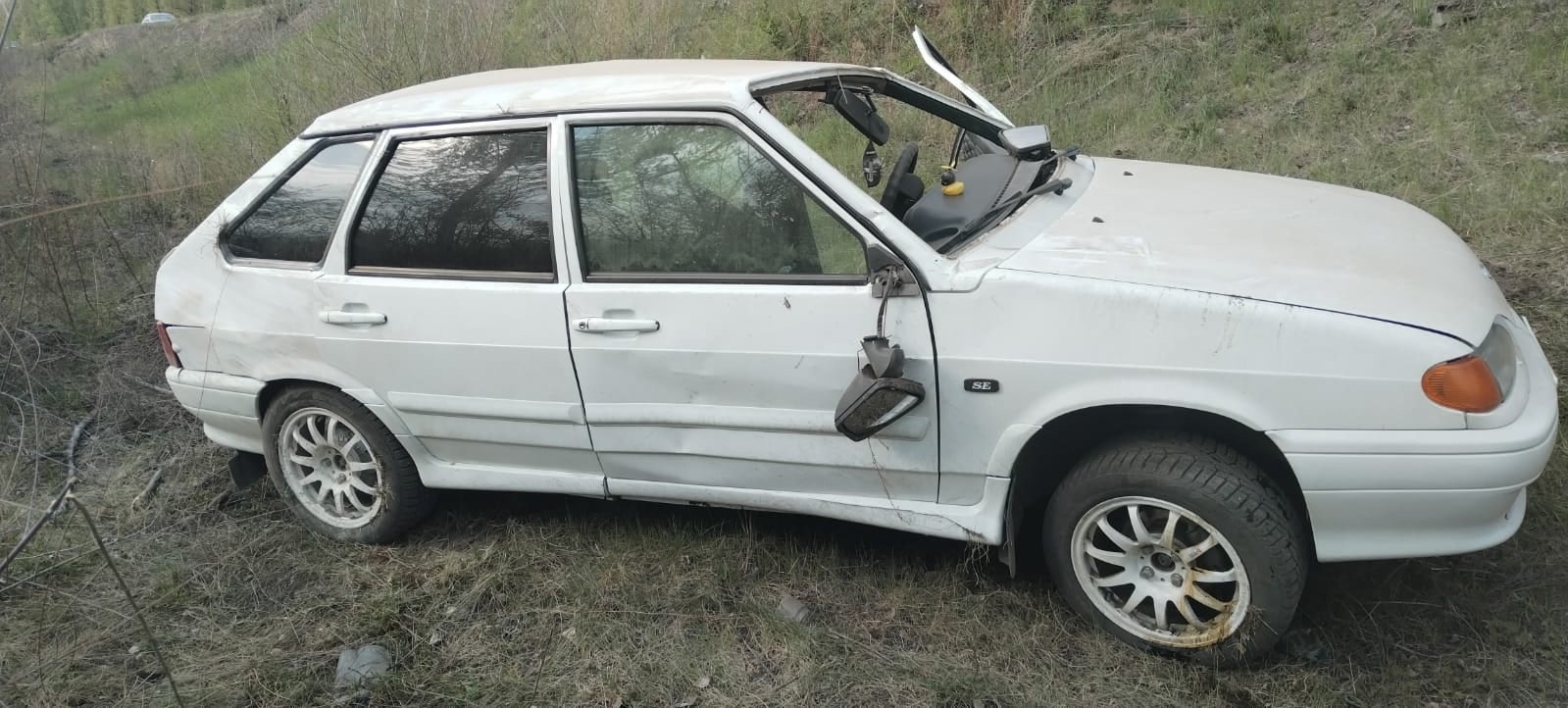 На Восточной дамбе в Абакане в ДТП пострадали водитель и пассажир  автомобиля — Абакан 24