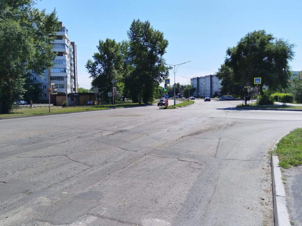 Движение на Перекрещенко в Абакане ограничат: на участок заходят дорожники