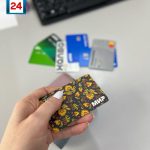 Жительница Абакана «распотрошила» чужую карту, накупив алкоголя и закусок