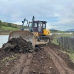 В Хакасии пришлось оперативно отсыпать еще одну дамбу