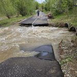 Глава Абакана прокомментировал ситуацию с потоком воды, идущим в городской парк
