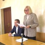 Уголовный штраф и запрет на руководящие должности: в Абакане осудили экс-руководителя за любовь к премиям