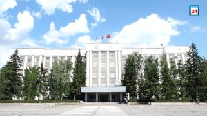 Глава Хакасии всё же отчитается о работе правительства перед депутатами республики