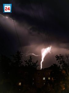 Частично обесточено Калинино: молния ударила в трансформаторную подстанцию