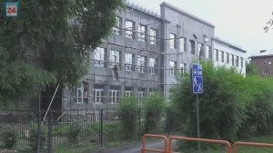 При срыве срока подрядчика ждут миллионные штрафы: капремонт 10 школы на личном контроле Главы Абакана