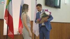 100 из 100: лучшие выпускники Абакана — обладатели премии Главы города