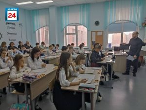 Деньги на выплату зарплаты абаканским педагогам вновь не поступили из бюджета Хакасии