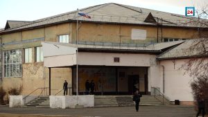 Капиталить сразу две школы в Усть-Абаканском районе будут по решению суда