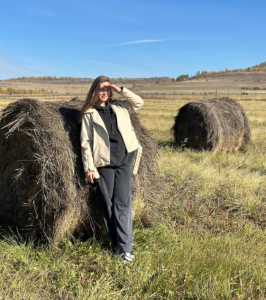 От Хакасии до всероссийского финала: ведущая «Абакан24» нуждается в вашей поддержке