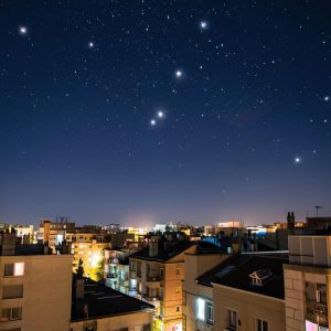 Жители Хакасии смогут наблюдать сегодня астрономическое шоу