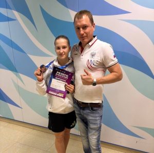 Диана Мирошниченко из Хакасии взяла золото всероссийских соревнованиях по плаванию