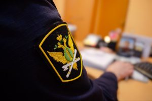 Спустя 14 лет жизни в интернате, подросток из Хакасии вернулась в семью