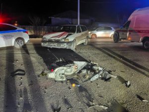 В Хакасии подростки на мопеде попали в аварию
