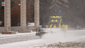 Мобильный и маневренный помощник появился у абаканских коммунальщиков