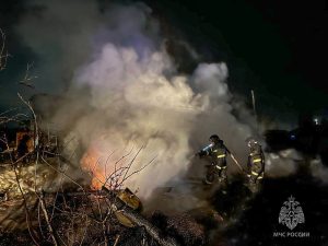 Играя с зажигалкой, 9-летний мальчик спалил комнату в общежитии Саяногорска