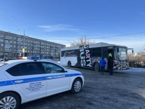 Демонтированы сиденья, нет страховки и техосмотра: в Абакане оштрафован водитель модного «PARTY BUS»