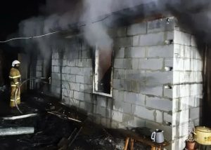 Мужчина погиб на пожаре в Хакасии, к трагедии привела неисправная дымовая труба