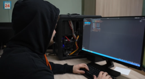 Ужесточить ответственность дропперам: Хакасия рассматривает вариант борьбы с пособниками аферистов