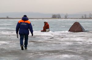 Лёд в Хакасии теряет прочность