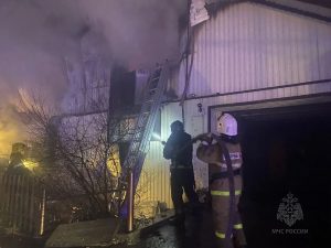 Жилые дома горели в Хакасии