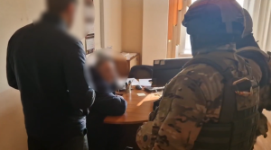 Полмиллиона рублей-штраф посреднику, помогавшему абаканскому инспектору ГИМС в получении взяток