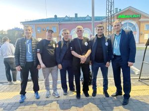 Команда по следж-хоккею из Хакасии отправилась на соревнования в Омск