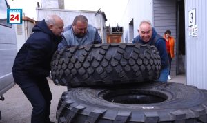Абаканский склад гумпомощи готовится к отправке фуры на Донбасс